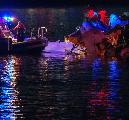 tragedi-pesawat-juara-dunia-dan-bintang-muda-seluncur-indah-tewas-dunia-olahraga-berkabung