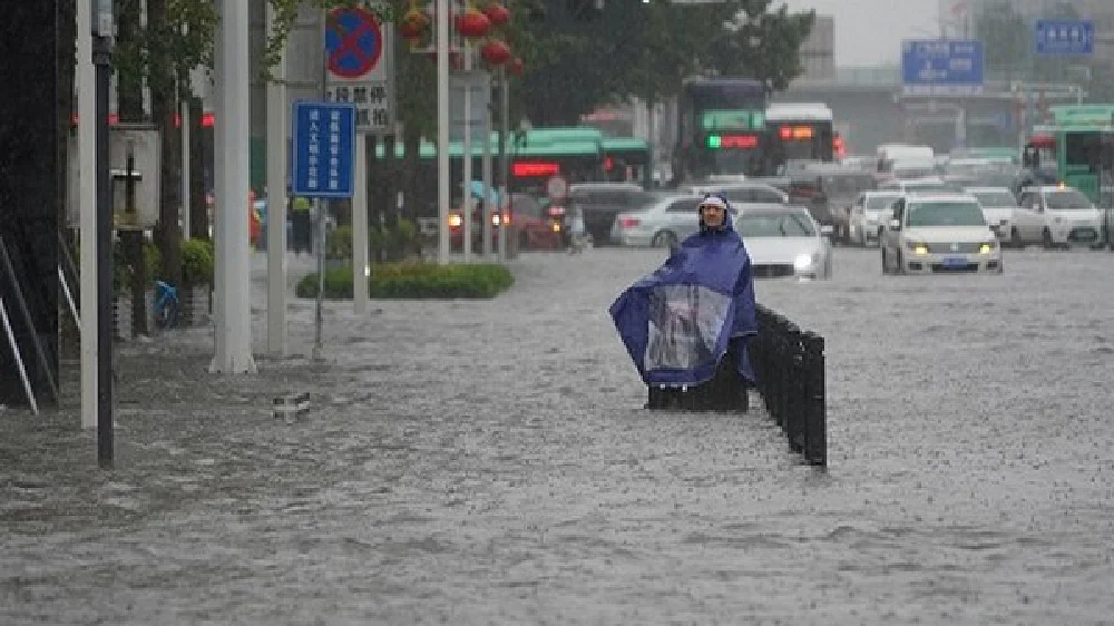 Hujan Lebat Yang Diprakarsai Oleh Dinas Meteorologi Provinsi Jiangxi