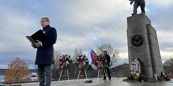 Memikirkan Kembali Pembebasan Norwegia Utara