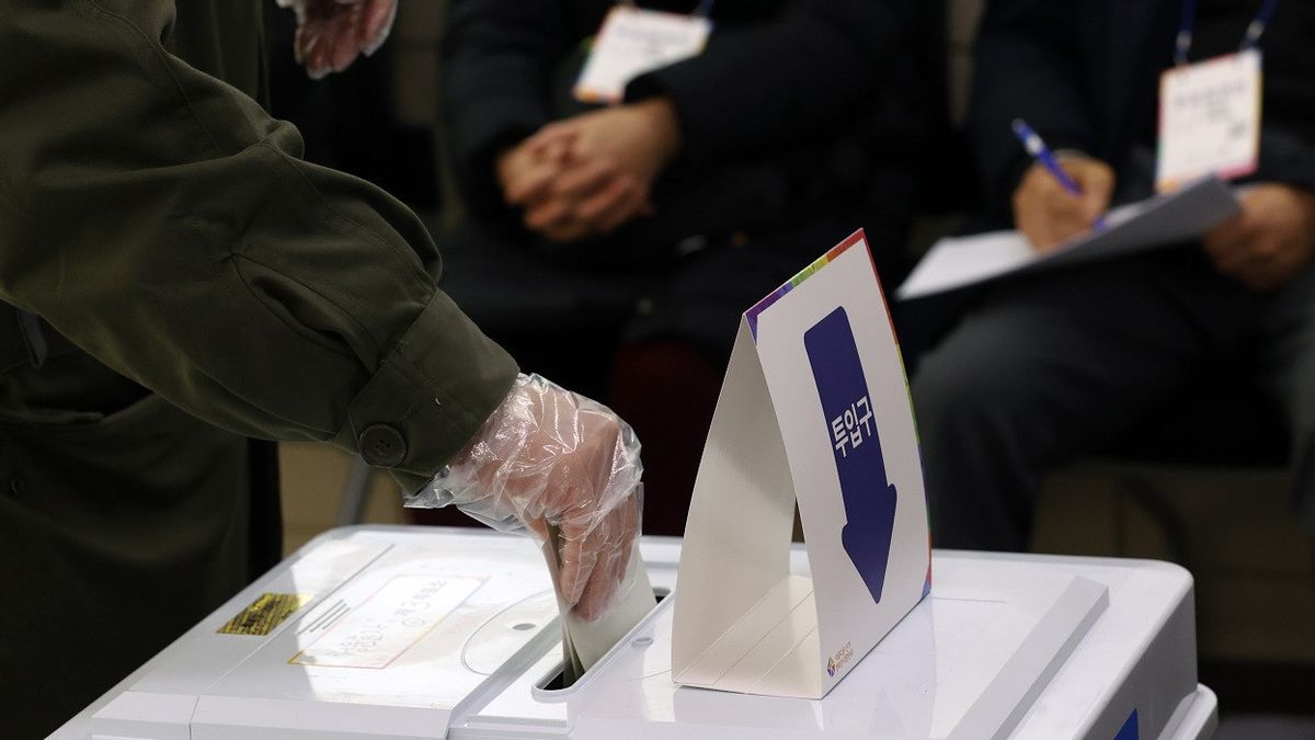 Menteri Tenaga Kerja Mencalonkan Diri Sebagai Presiden