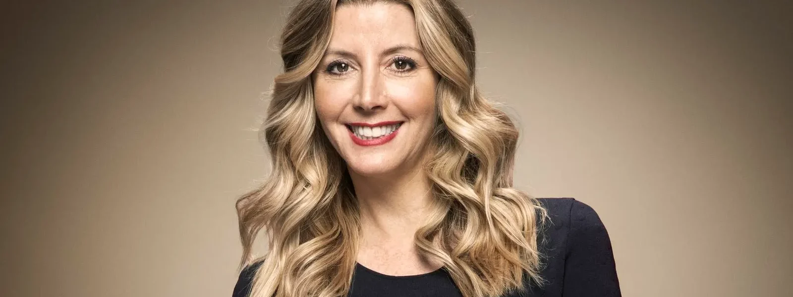 sara-blakely-dari-ketidaknyamanan-pribadi-menjadi-miliarder-pencipta-spanx